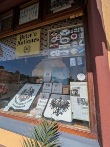 Zwischen Befreiungsmythos und verdrängtem Massenmord: Namibia und Simbabwe im Streit um Erinnerung und Gerechtigkeit