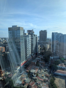 Angola zwischen Aufbruch und Repression: Rohstoffreichtum, soziale Spannungen und der schwierige Weg in die Zukunft